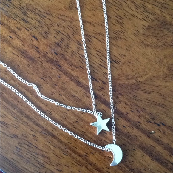 Star & Moon Necklace - Picture 4 of 4